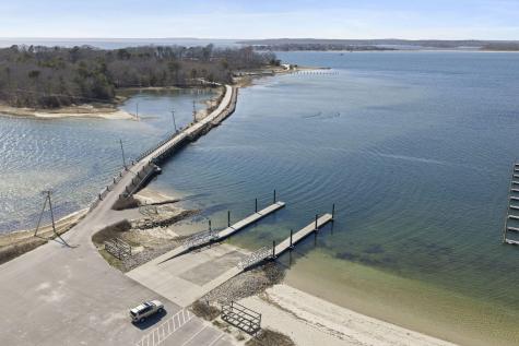 551 Shore Road Bourne MA 02553