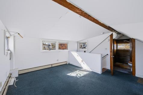 7 Standish Street Provincetown MA 02657