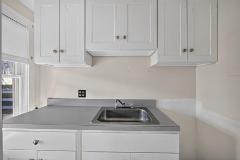7 Standish Street Provincetown MA 02657