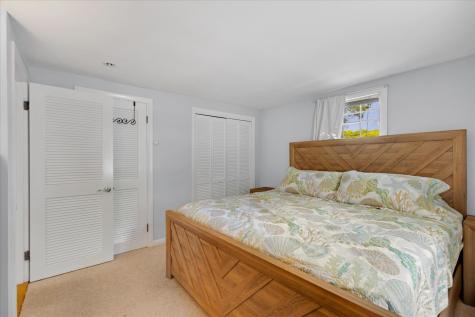 6 Parkwood Court MA 02664