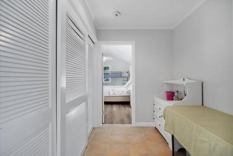 6 Parkwood Court MA 02664