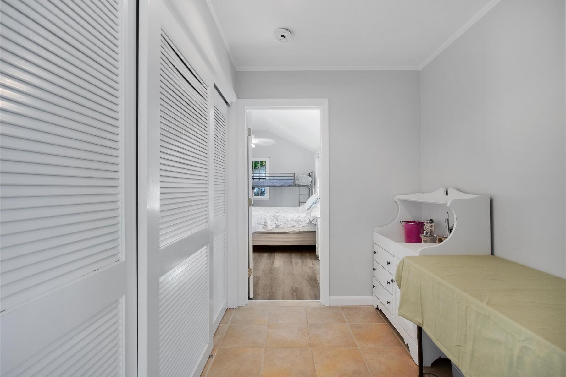 6 Parkwood Court MA 02664