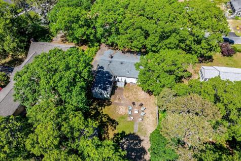 6 Parkwood Court MA 02664