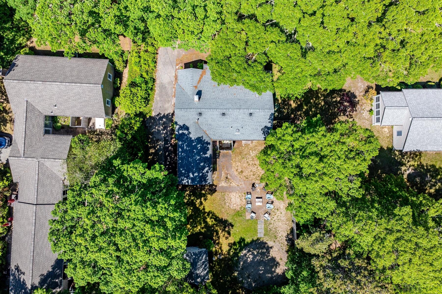 6 Parkwood Court MA 02664