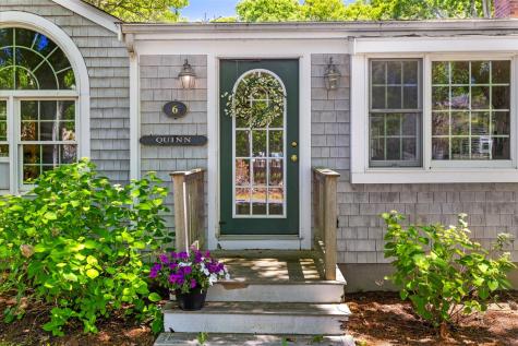 6 Parkwood Court MA 02664
