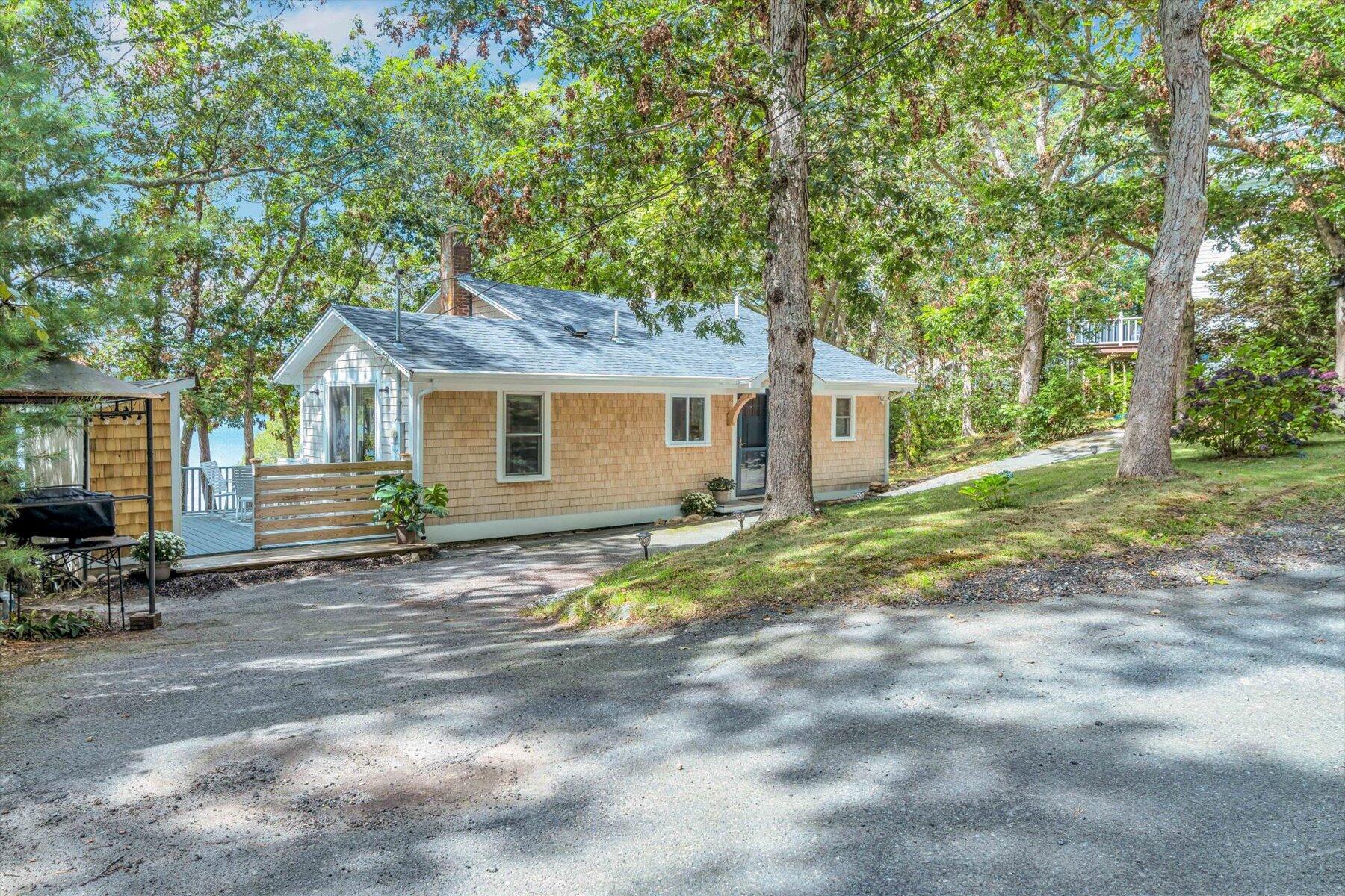 21 Green Acres Lane Forestdale MA 02644