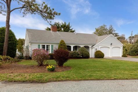 2 Par 3 Drive Yarmouth MA 02664