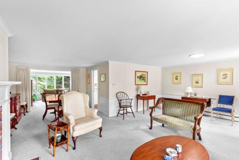 2 Par 3 Drive Yarmouth MA 02664