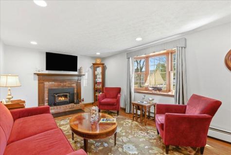 8 Canapitsit Drive Falmouth MA 02536