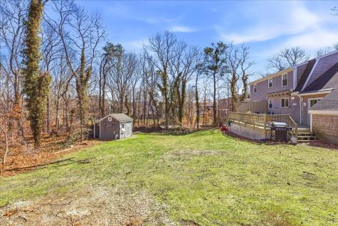 8 Canapitsit Drive Falmouth MA 02536