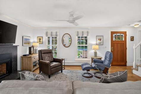 16 Widow Coombs Walk Sandwich MA 02563