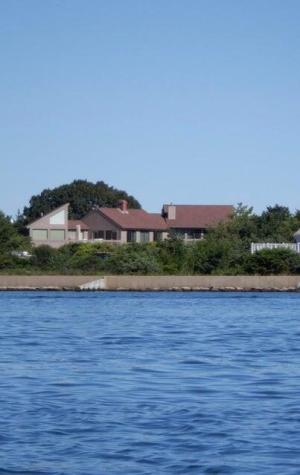10 Mark Way Yarmouth MA 02673