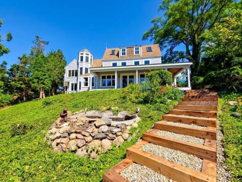 10 Squeteague Harbor Road Bourne MA 02532