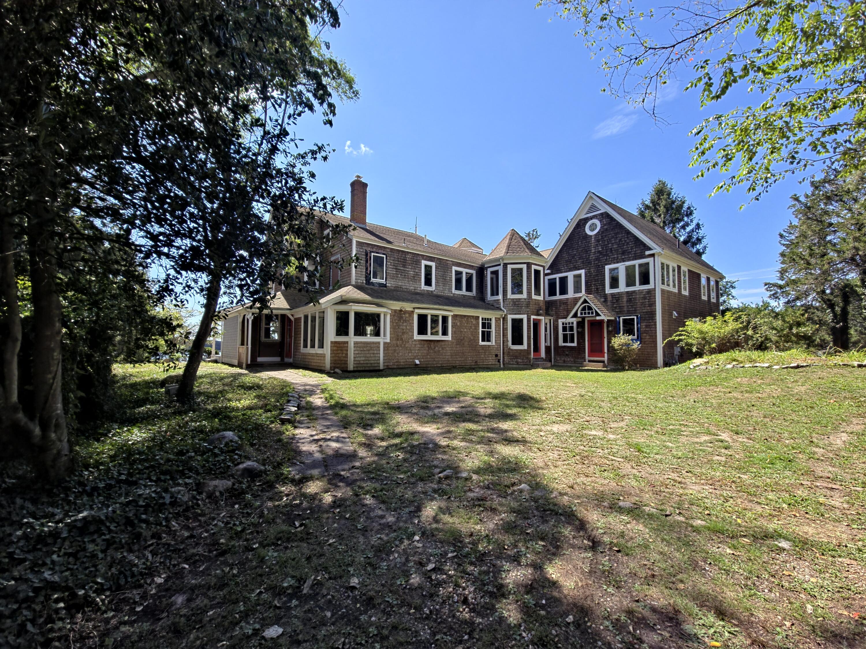 10 Squeteague Harbor Road Bourne MA 02532