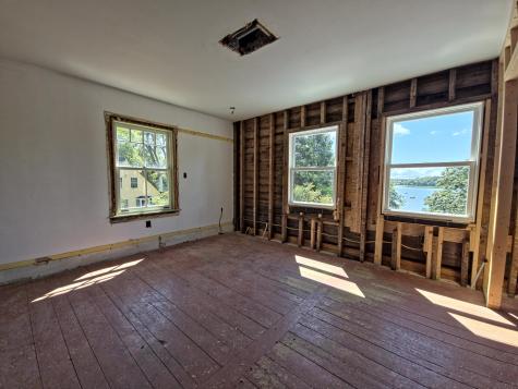 10 Squeteague Harbor Road Bourne MA 02532