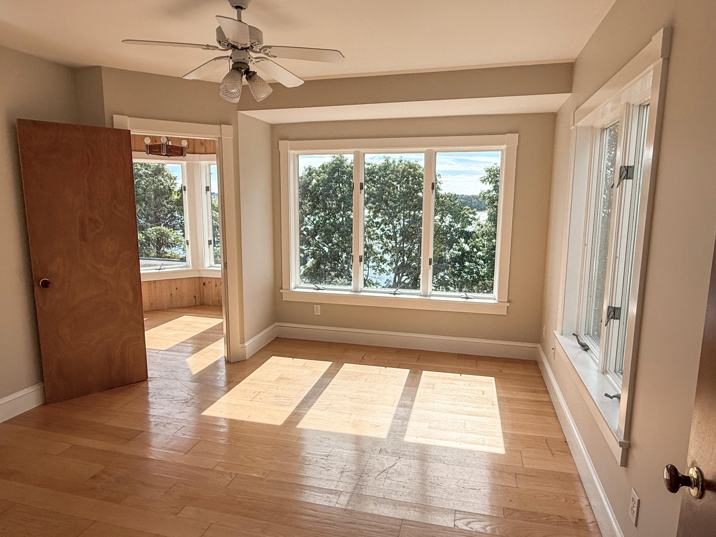 10 Squeteague Harbor Road Bourne MA 02532