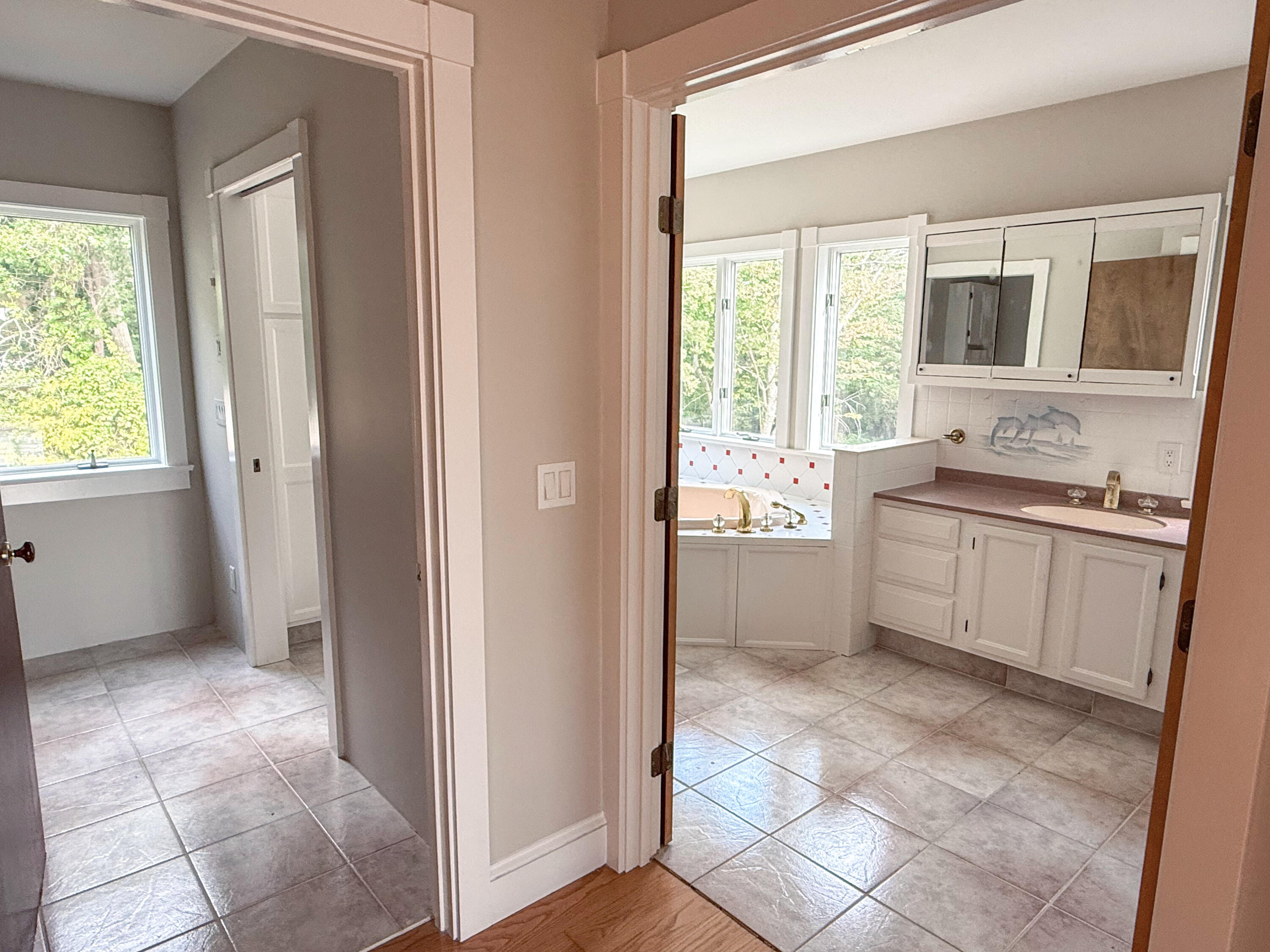 10 Squeteague Harbor Road Bourne MA 02532