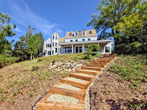 10 Squeteague Harbor Road Bourne MA 02532