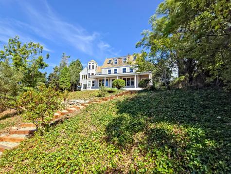 10 Squeteague Harbor Road Bourne MA 02532