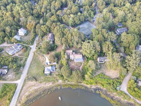 10 Squeteague Harbor Road Bourne MA 02532