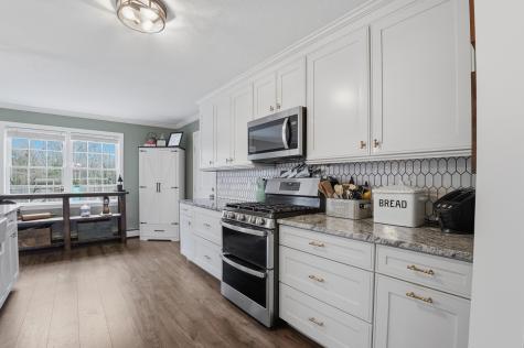 3 Dover Lane Bourne MA 02532