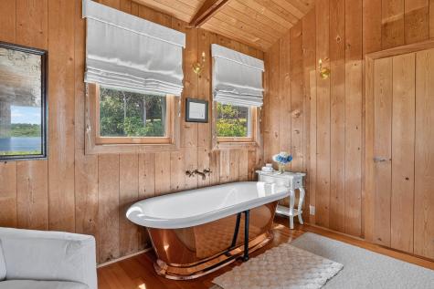 21 Eliot Avenue MA 02535