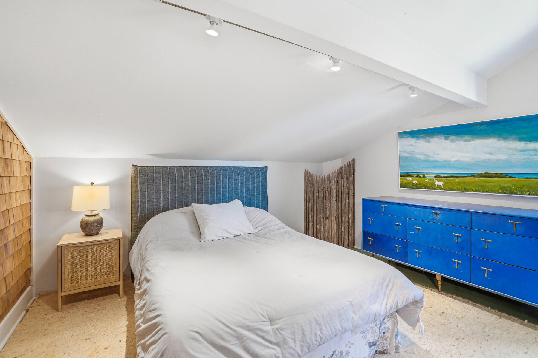 21 Eliot Avenue MA 02535