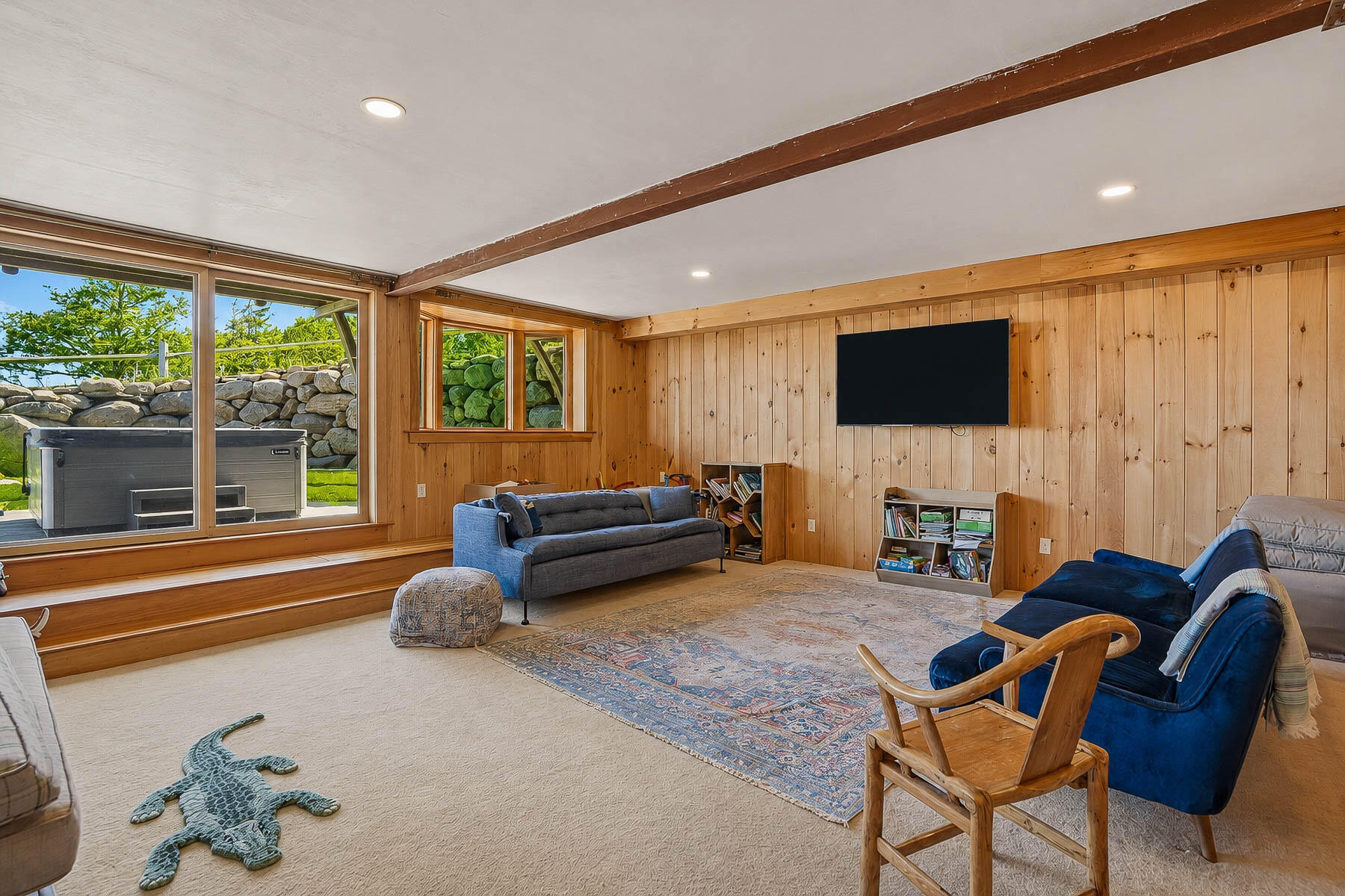 21 Eliot Avenue MA 02535