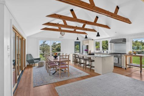 21 Eliot Avenue MA 02535