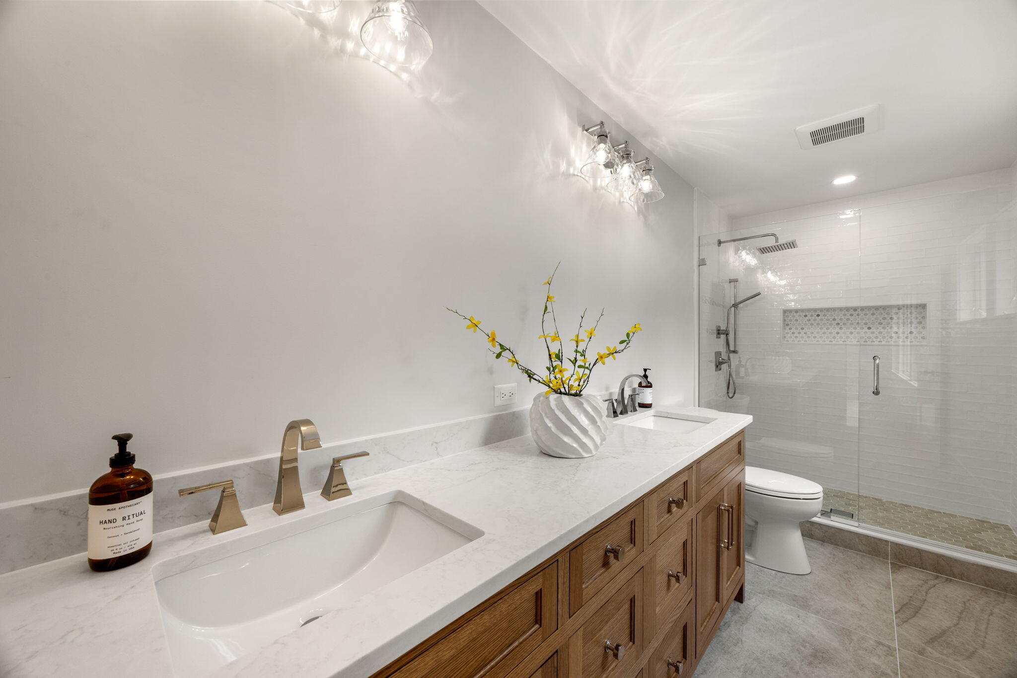 640 Poponessett Road Cotuit MA 02635