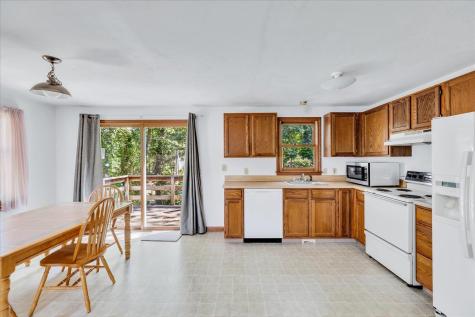 26 Richard Road MA 02675