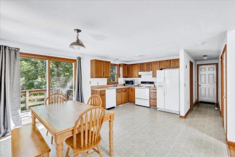 26 Richard Road MA 02675
