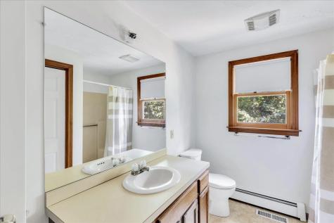 26 Richard Road MA 02675