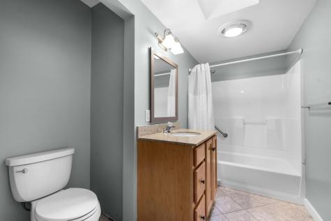 20 Quaker Road Falmouth MA 02540