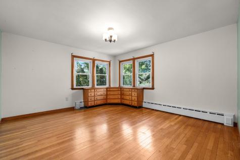 20 Quaker Road Falmouth MA 02540