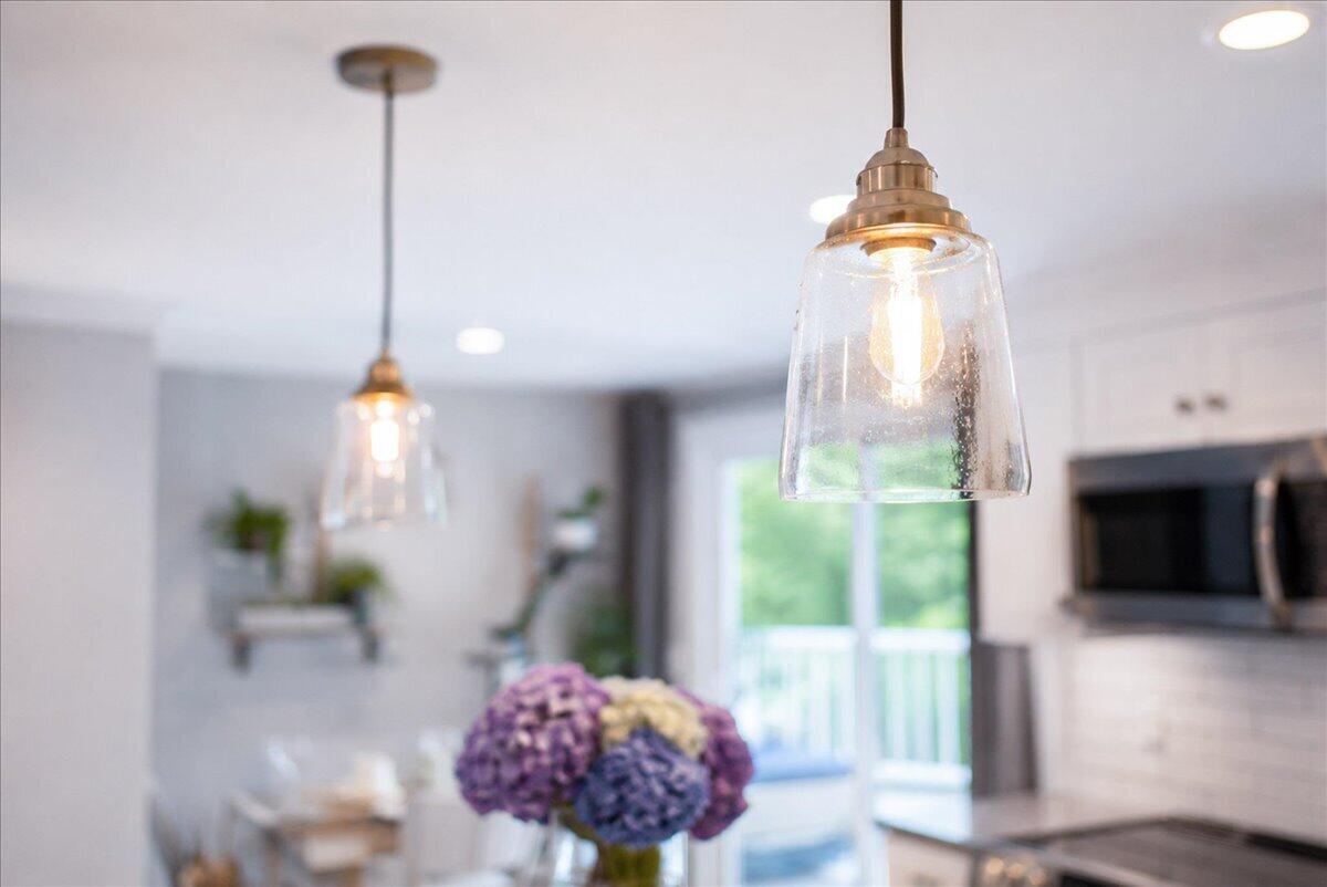 17 Hilltop Drive MA 02561