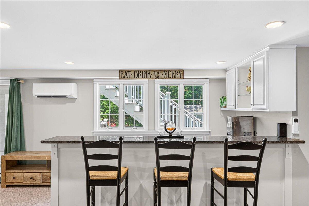 17 Hilltop Drive MA 02561