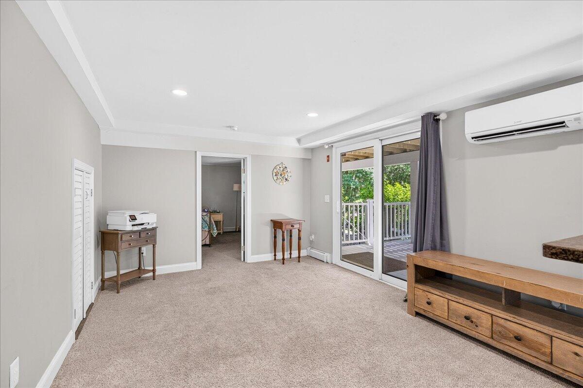 17 Hilltop Drive MA 02561