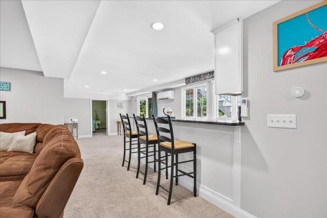 17 Hilltop Drive Bourne MA 02561