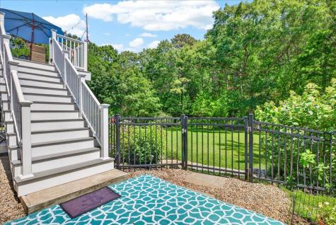 17 Hilltop Drive Bourne MA 02561