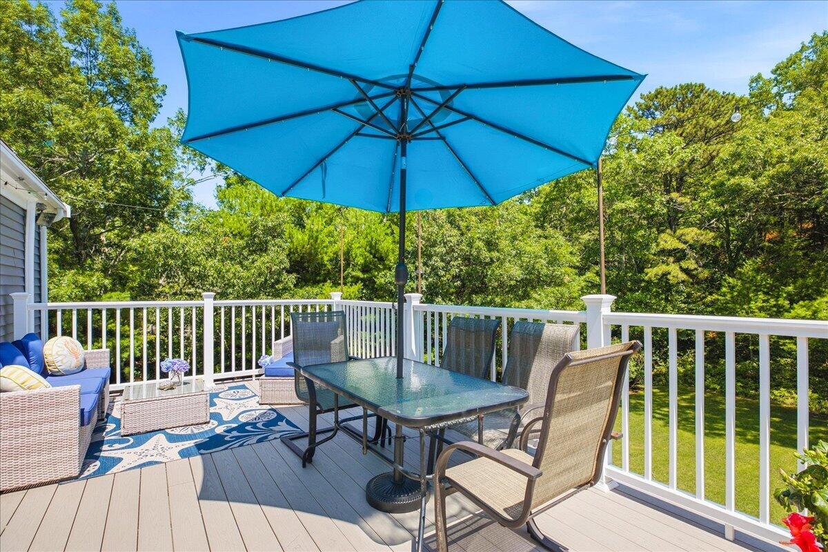 17 Hilltop Drive MA 02561