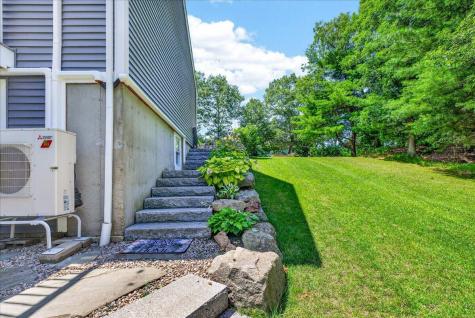 17 Hilltop Drive Bourne MA 02561