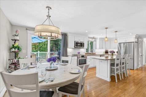 17 Hilltop Drive Bourne MA 02561