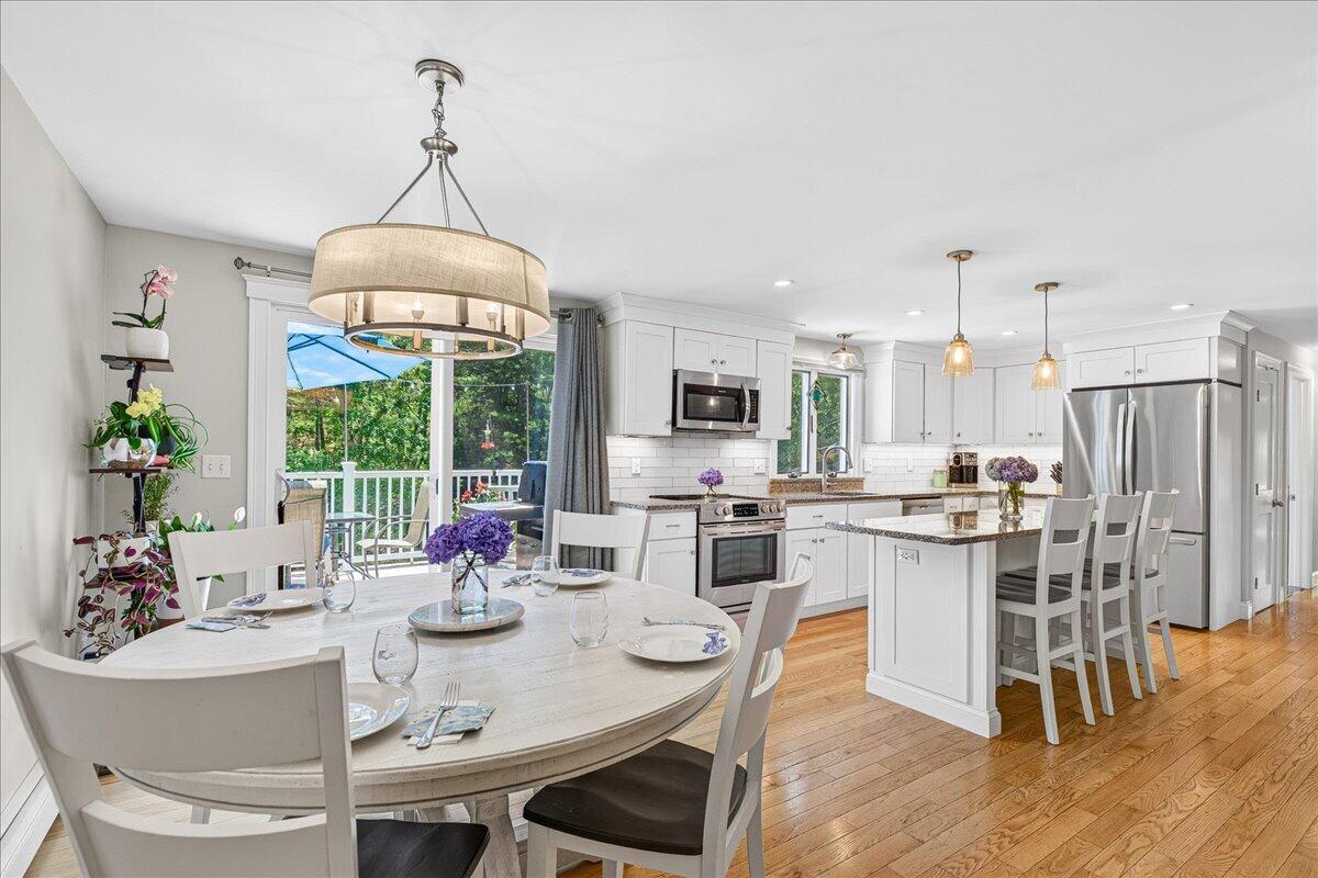 17 Hilltop Drive MA 02561