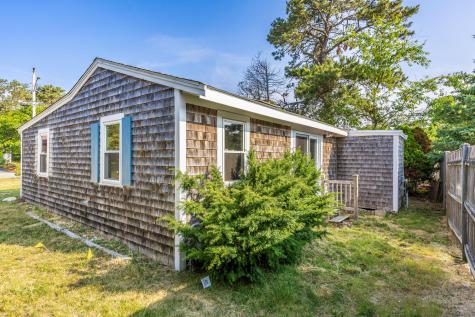 12 Wixon Road Dennis MA 02639
