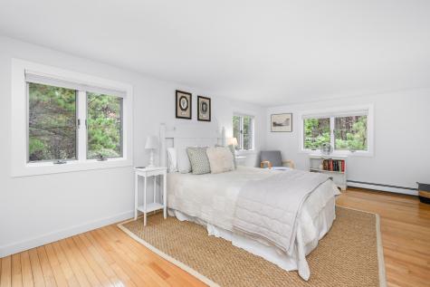 80 4th Street Wellfleet MA 02667