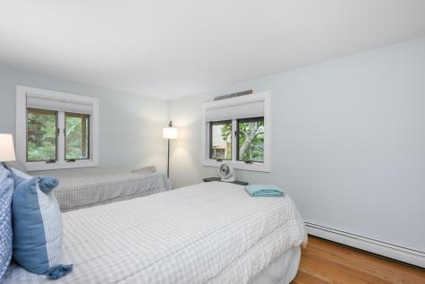 80 4th Street Wellfleet MA 02667