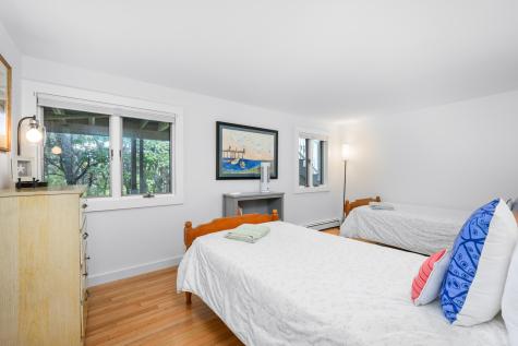 80 4th Street Wellfleet MA 02667