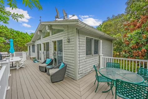 80 4th Street Wellfleet MA 02667