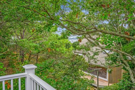 80 4th Street Wellfleet MA 02667